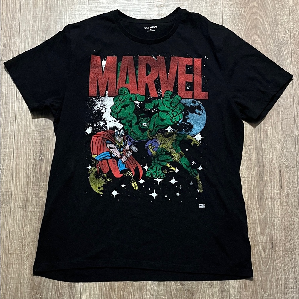 Marvel Old Navy Black Tee with Colorful Marvel Graphic Size XL